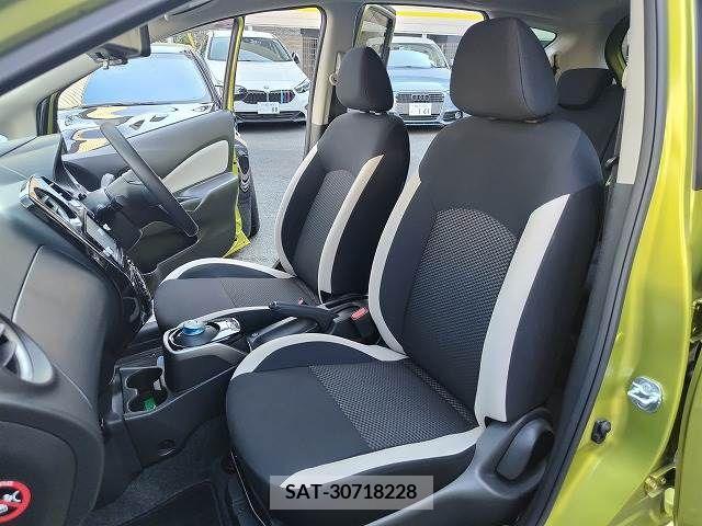 Nissan NOTE 2017-01 352598-25