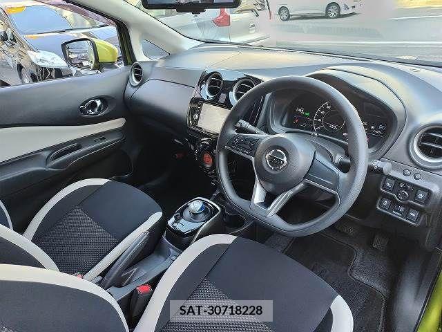 Nissan NOTE 2017-01 352598-24