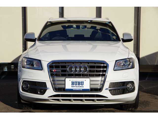 Audi SQ5 2016-05 1178-1