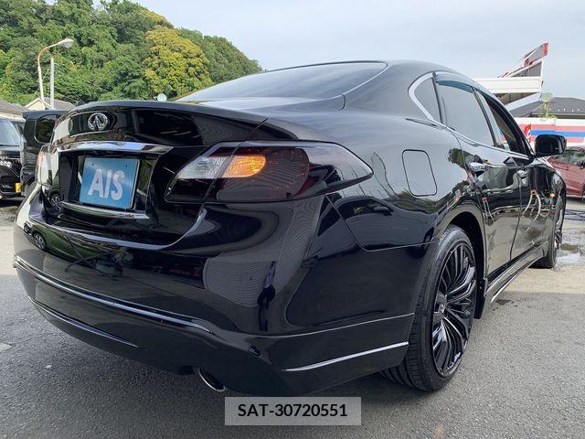 Nissan FUGA 2011-11 271139-1