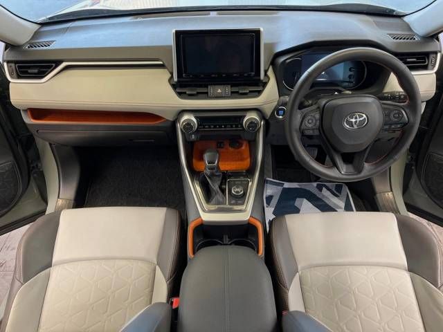 Toyota RAV4 2019-04 26604-1