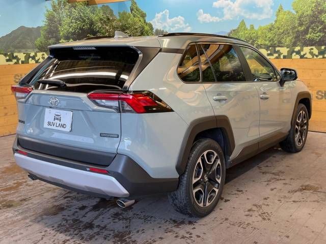 Toyota RAV4 2019-04 26604-17