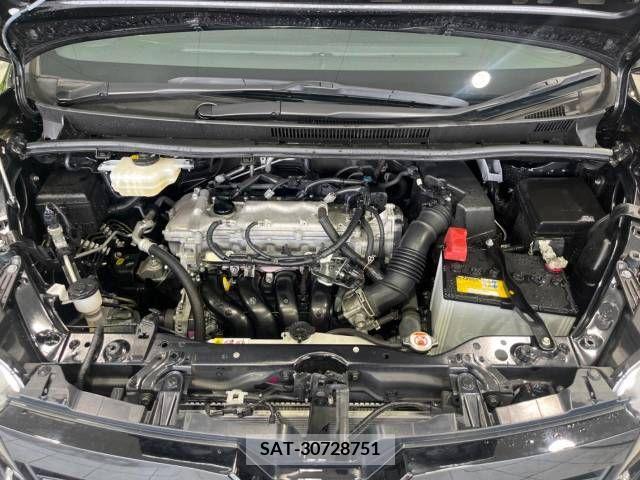 Toyota VOXY 2021-06 288956-19