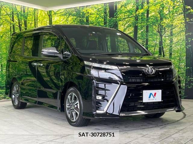 Toyota VOXY 2021-06 288956-17