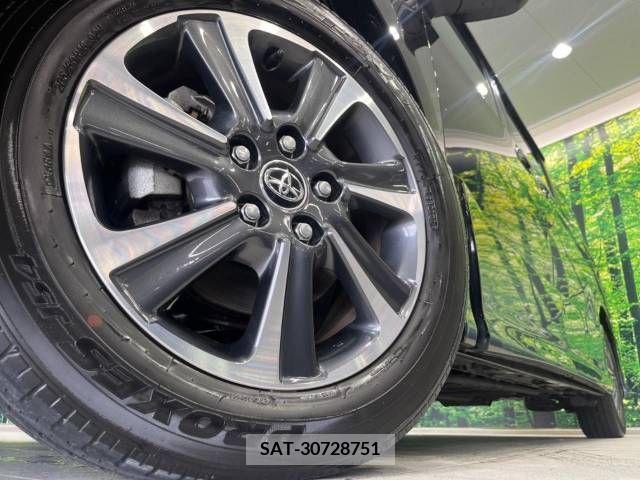 Toyota VOXY 2021-06 288956-14