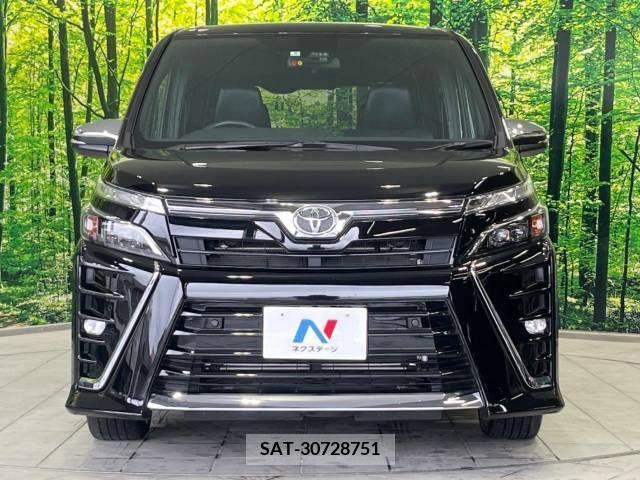 Toyota VOXY 2021-06 288956-15