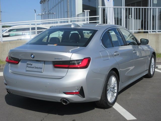 Bmw 3 SERIES 2021-10 2311-2