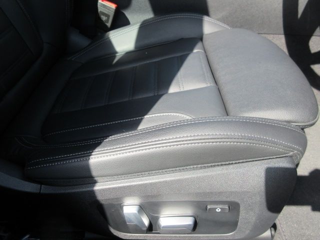 Bmw 3 SERIES 2021-10 2311-18