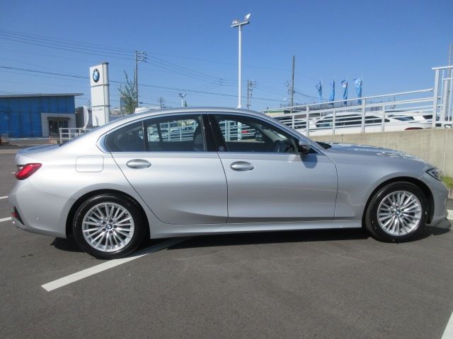 Bmw 3 SERIES 2021-10 2311-9