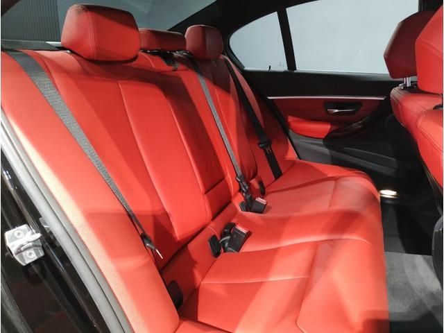 Bmw 3 SERIES 2018-03 7816-21