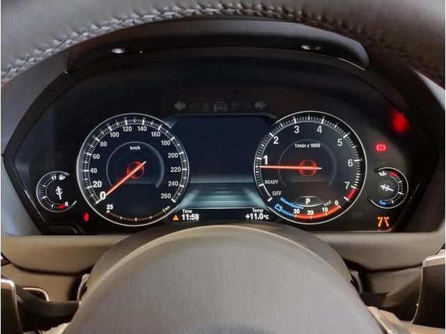 Bmw 3 SERIES 2018-03 7816-11