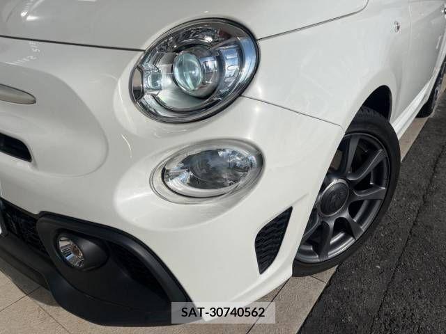 Abarth 595 2017-03 395468-12
