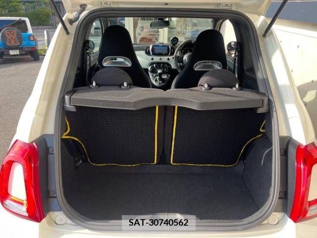 Abarth 595 2017-03 395468-11