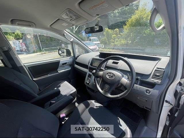Toyota VOXY 2007-07 352691-20