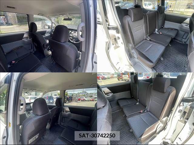 Toyota VOXY 2007-07 352691-6