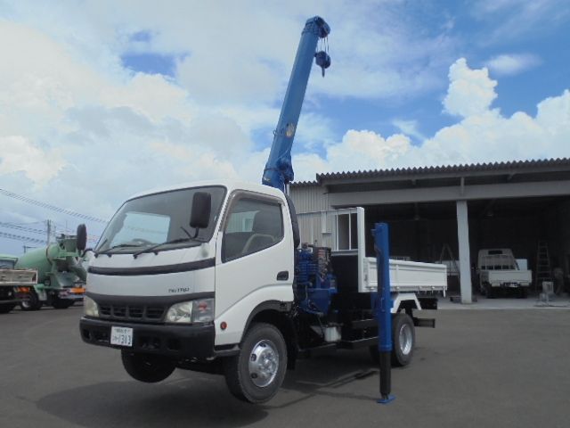 Hino DUTRO 2004-02 9368-0