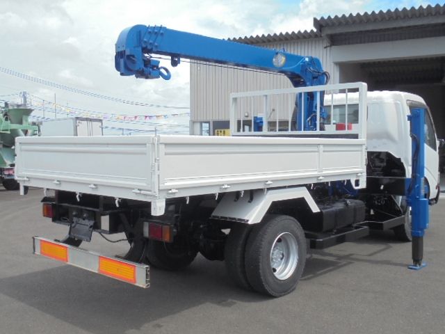 Hino DUTRO 2004-02 9368-2