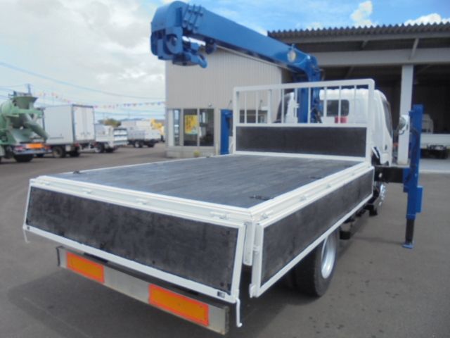 Hino DUTRO 2004-02 9368-28