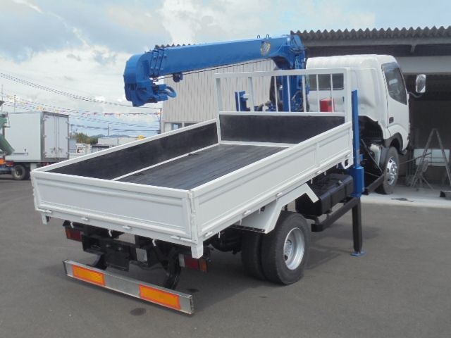 Hino DUTRO 2004-02 9368-29