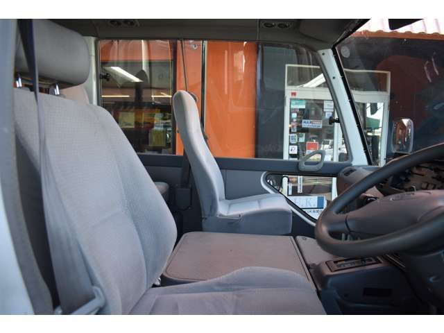 Toyota COASTER 2005-06 21594-3