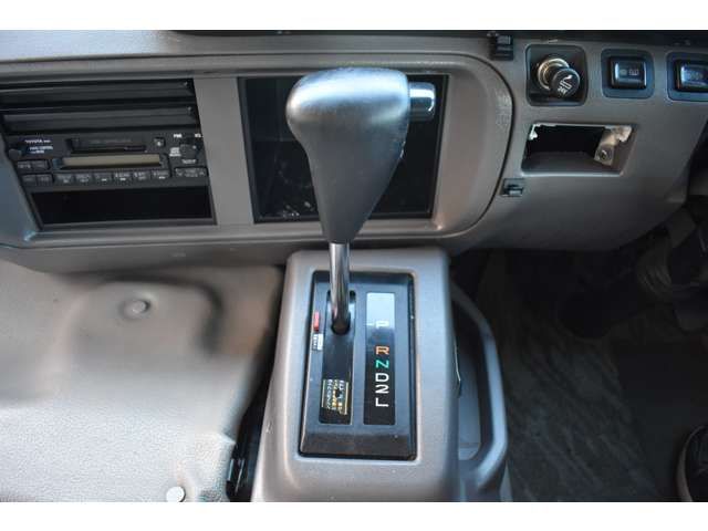 Toyota COASTER 2005-06 21594-5