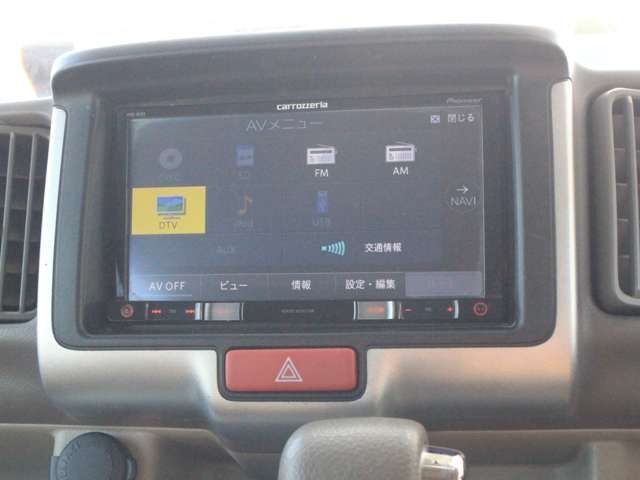 Suzuki EVERY WAGON 2015-10 191281-14