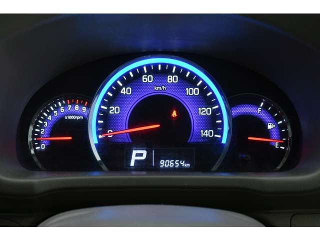 Suzuki EVERY WAGON 2015-10 191281-18