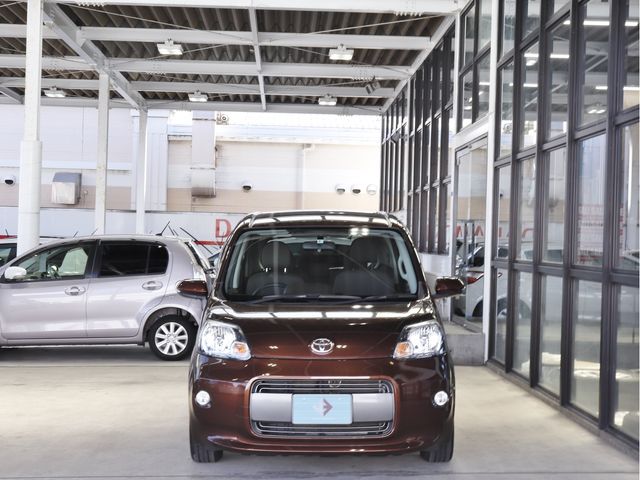 Toyota PORTE 2016-02 1512-1