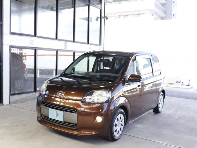 Toyota PORTE 2016-02 1512-3