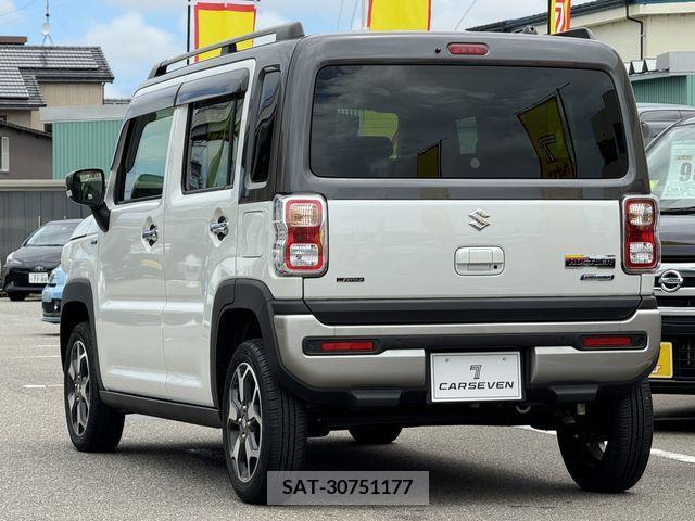 Suzuki HUSTLER 2022-02 382956-7