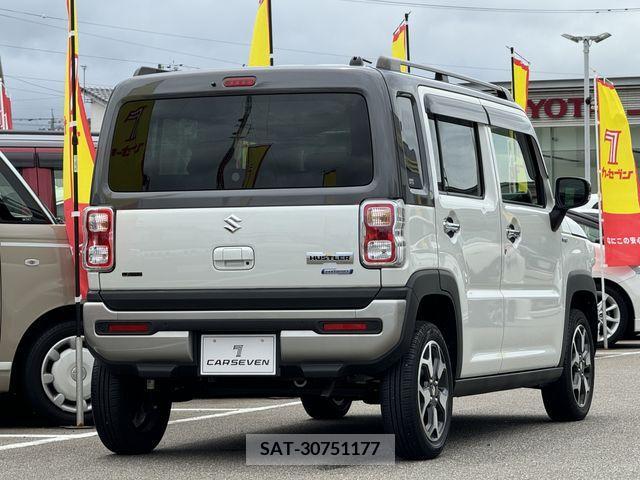 Suzuki HUSTLER 2022-02 382956-5
