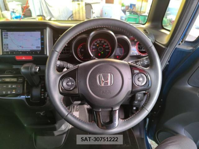 Honda N BOX CUSTOM 2014-09 306775-13