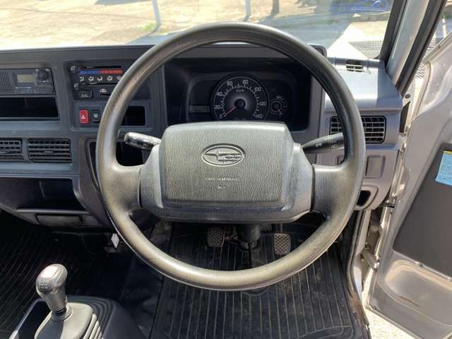 Subaru SAMBAR 2011-04 3859-17