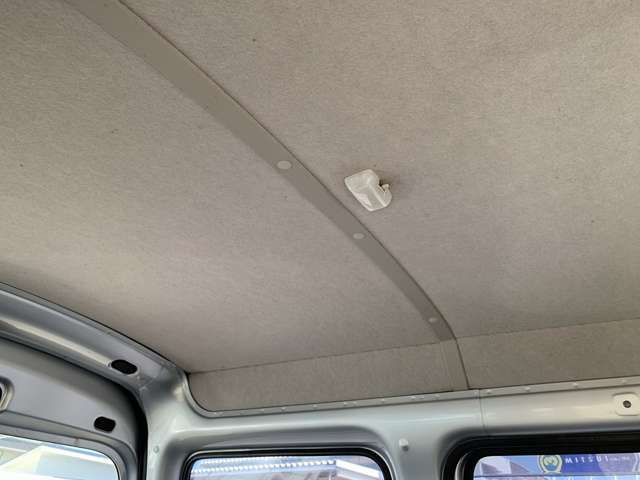 Subaru SAMBAR 2011-04 3859-13