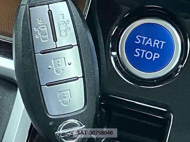 Nissan SERENA 2018-03 340487-7