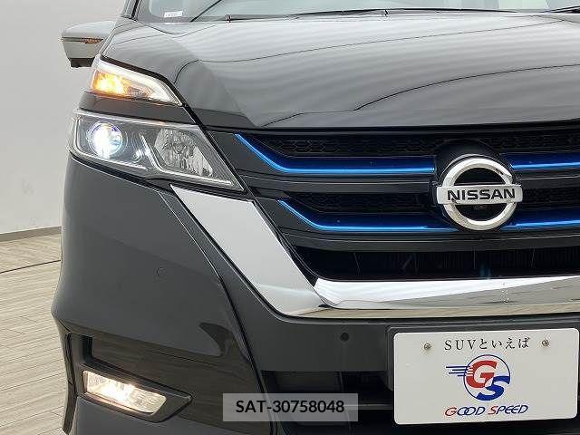 Nissan SERENA 2018-03 340487-17