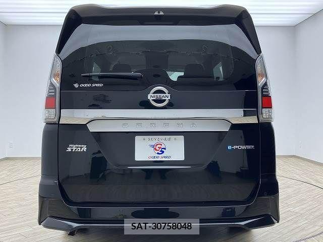 Nissan SERENA 2018-03 340487-12