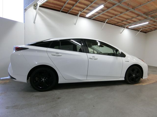 Toyota PRIUS 2015-12 3643-18