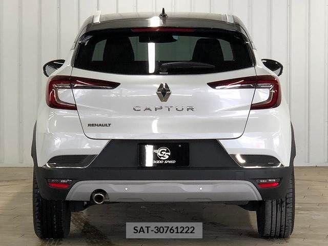 Renault CAPTUR 2021-07 283057-12