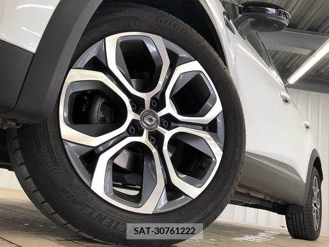 Renault CAPTUR 2021-07 283057-19