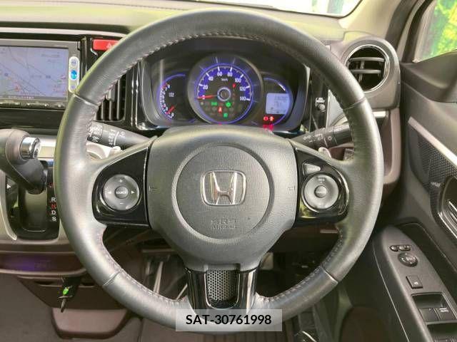Honda N-WGN 2015-03 252992-11