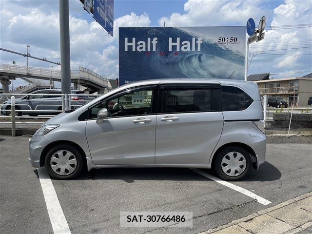 Honda FREED 2012-03 256553-3