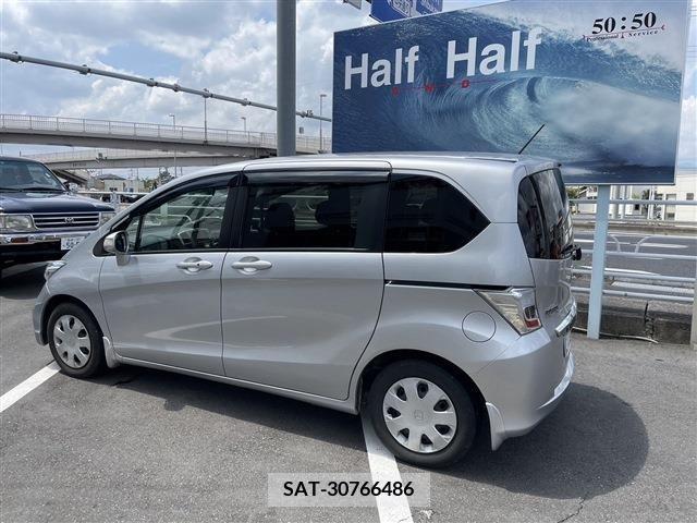 Honda FREED 2012-03 256553-4