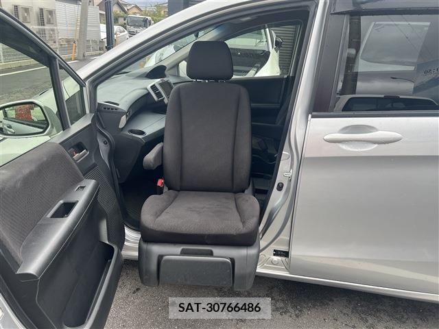 Honda FREED 2012-03 256553-13