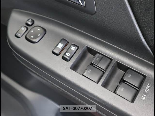 Toyota VELLFIRE 2014-01 299938-15