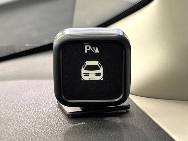 Nissan NOTE 2017-03 189675-4