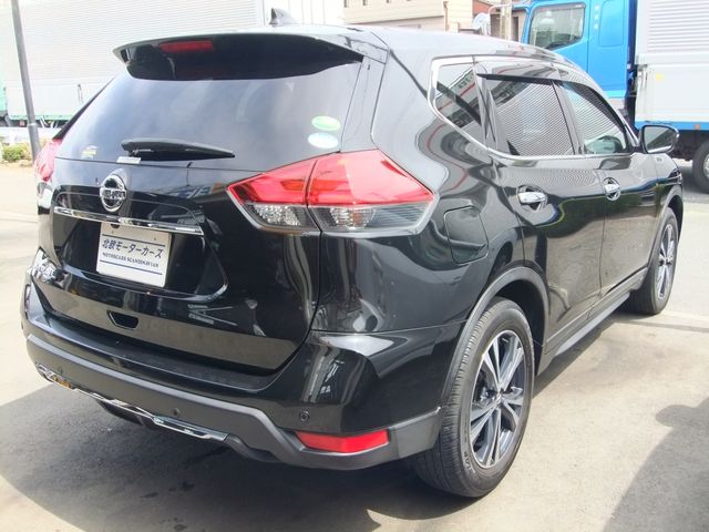 Nissan X-TRAIL 2018-06 14717-20