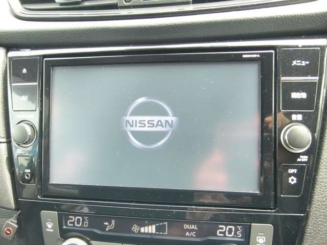 Nissan X-TRAIL 2018-06 14717-4