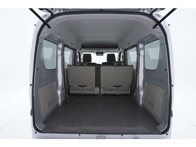 Mitsubishi MINICAB VAN 2022-10 18835-6