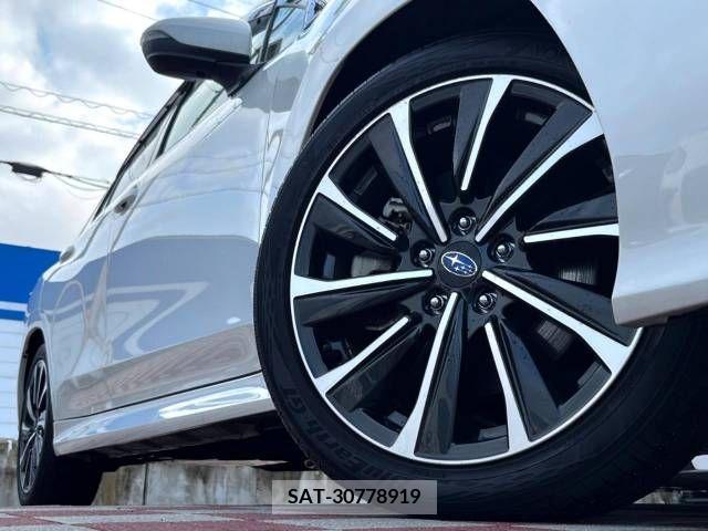 Subaru LEVORG 2022-05 275130-13